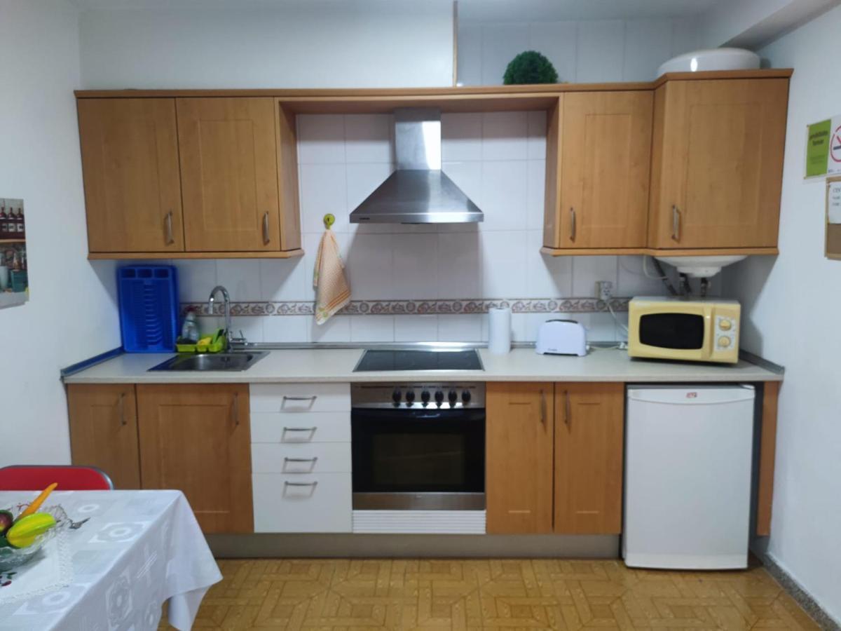 Apartamentos Turisticos Lemos O Pedrouzo Luaran gambar